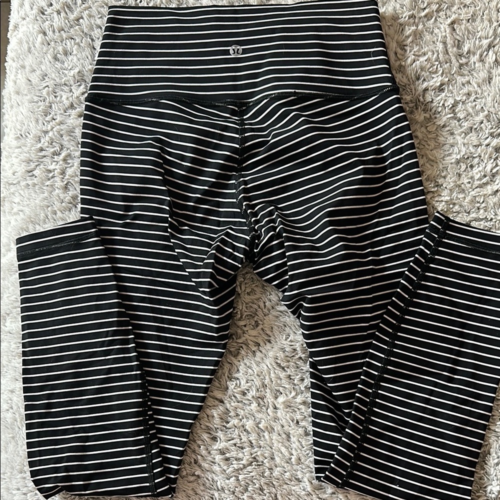 Lululemon Athletica Black and White Striped wunder under